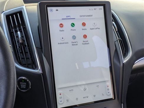 Used 2024 Ford Edge Titanium image 21