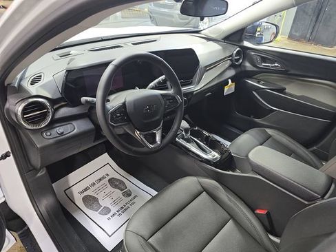 New 2026 Chevrolet Trax ACTIV w/ Driver Confidence Package FWD image 16
