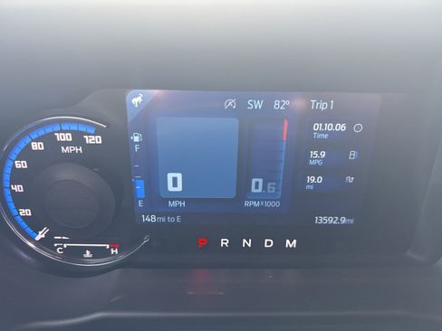 Used 2023 Ford Bronco Wildtrak image 25