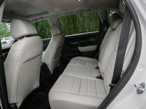 Used 2025 Honda CR-V EX-L image 8