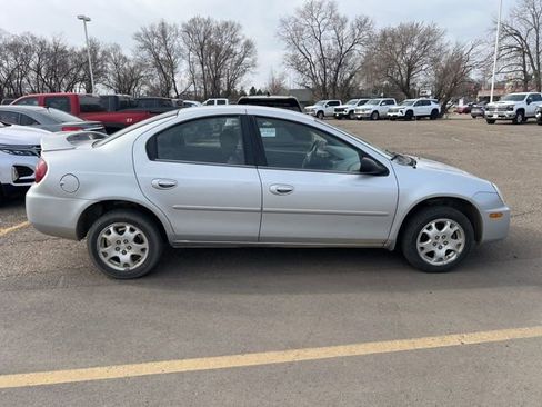 Used 2005 Dodge Neon SXT image 8