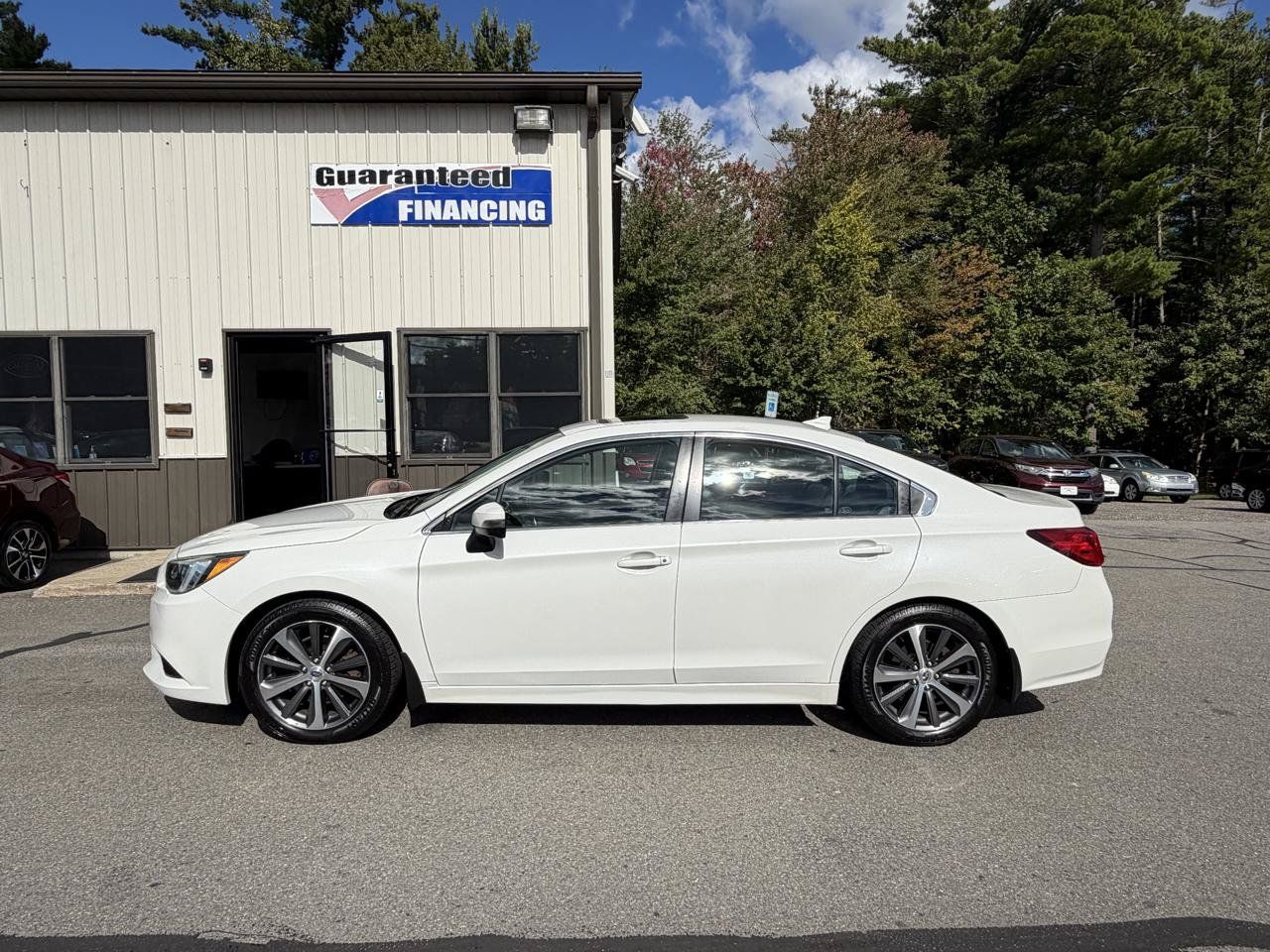 Used 2016 Subaru Legacy 3.6R Limited AWD/4WD image 7