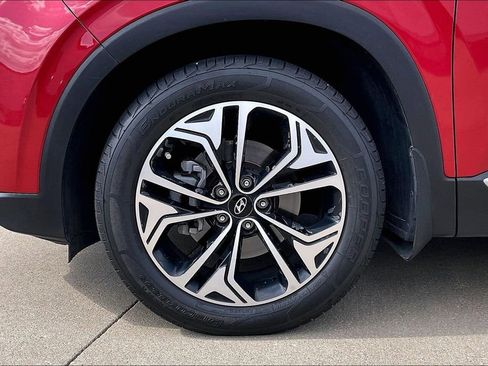 Used 2019 Hyundai Santa Fe FWD image 9