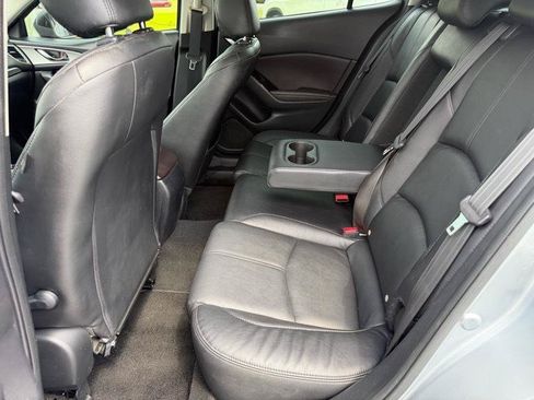 Used 2017 MAZDA MAZDA3 Touring FWD image 21