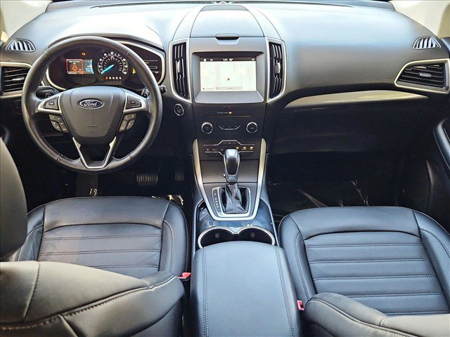 Used 2017 Ford Edge SEL w/ Equipment Group 201A FWD image 18
