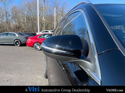 Certified 2024 Mercedes-Benz GLB 250 4MATIC image 10