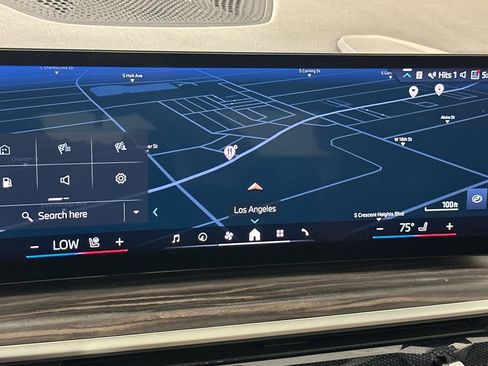 Used 2024 BMW X5 xDrive50e w/ Parking Assistance Package image 18