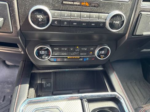 Used 2021 Ford Expedition Max Limited AWD/4WD image 21