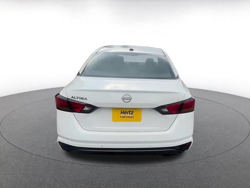 Used 2026 Nissan Altima 2.5 SV FWD image 12