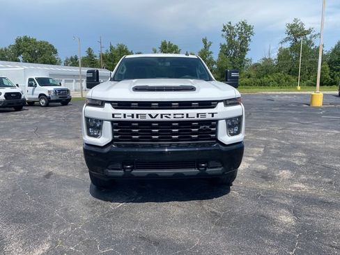 Used 2021 Chevrolet Silverado 2500 Custom w/ Custom Value Package AWD/4WD image 12