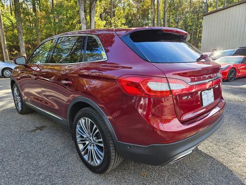 Used 2016 Lincoln MKX Reserve w/ Technology Package image 12