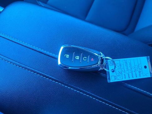 Used 2023 Chevrolet Blazer LT image 28