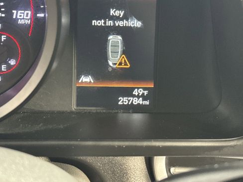 Used 2023 Hyundai Elantra SEL image 21