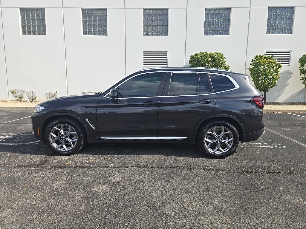 Used 2022 BMW X3 xDrive30i w/ Convenience Package AWD/4WD image 5