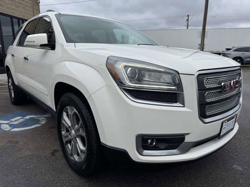 Used 2014 GMC Acadia SLT image 3
