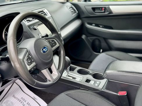 Used 2015 Subaru Outback 2.5i AWD/4WD image 9