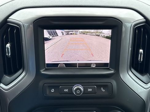Used 2024 Chevrolet Silverado 1500 Custom AWD/4WD image 17