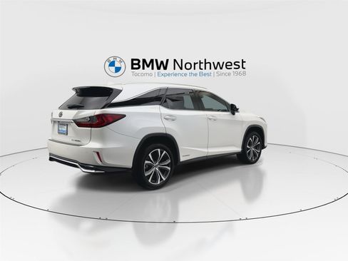 Used 2019 Lexus RX 450hL Premium image 3