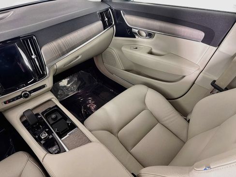 Certified 2023 Volvo S90 B6 Plus w/ Protection Package Premier AWD/4WD image 25