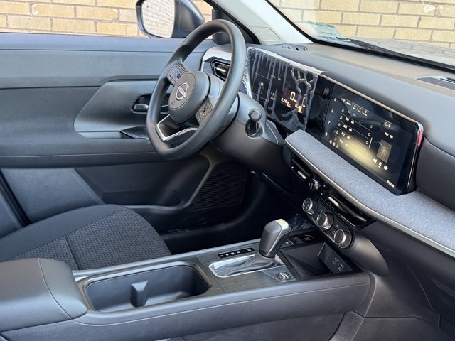 Used 2026 Nissan Kicks S w/ Charging Package FWD image 7