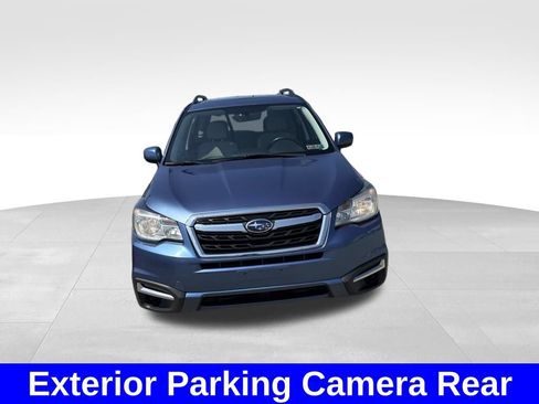 Used 2017 Subaru Forester 2.5i Premium w/ All-Weather Package AWD/4WD image 9