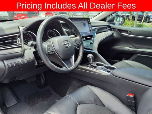Used 2024 Toyota Camry XLE FWD image 18