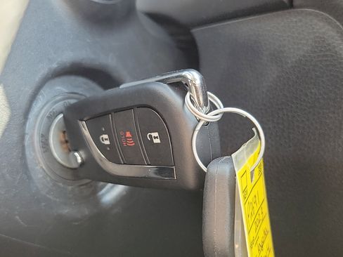 Used 2023 Toyota RAV4 LE image 24