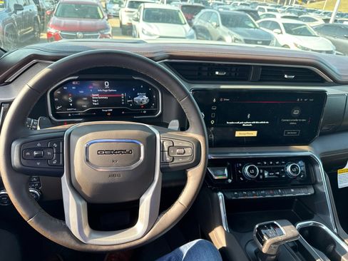 Used 2024 GMC Sierra 1500 Denali RWD image 24