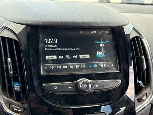 Used 2017 Chevrolet Cruze Premier w/ RS Package image 19