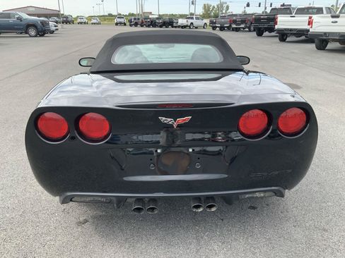 Used 2005 Chevrolet Corvette Convertible w/ Preferred Equipment Group RWD image 8