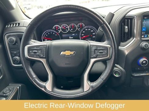 Used 2022 Chevrolet Silverado 1500 LT image 18