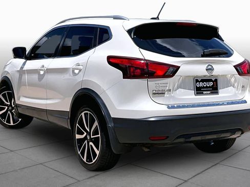 Used 2017 Nissan Rogue Sport SL FWD image 11