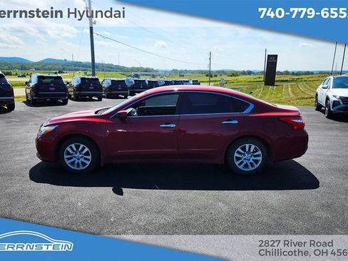 Used 2016 Nissan Altima 2.5 S w/ Power Driver Seat Package FWD image 5