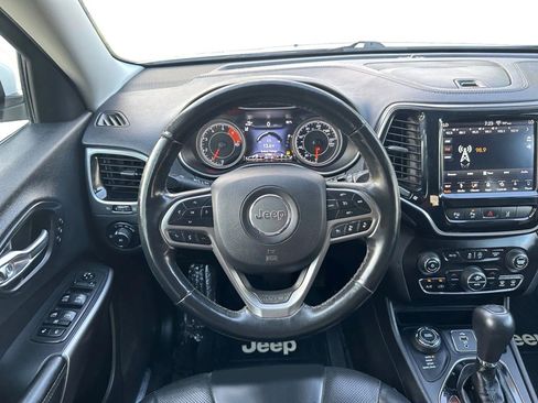 Used 2019 Jeep Cherokee Limited w/ Technology Group AWD/4WD image 12