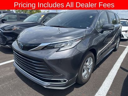 Used 2025 Toyota Sienna Limited