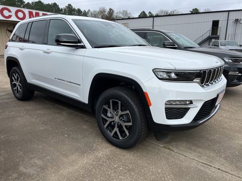 New 2025 Jeep Grand Cherokee Limited image 1
