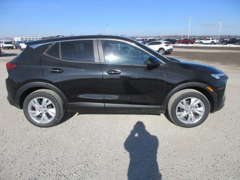 New 2026 Buick Encore GX Preferred image 3