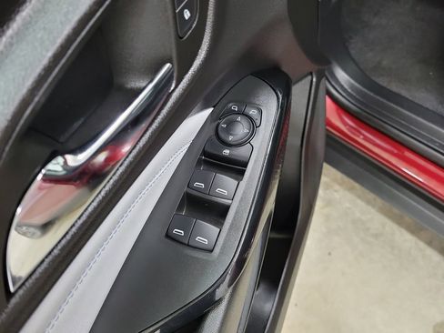 Used 2025 Chevrolet Trax LT image 20