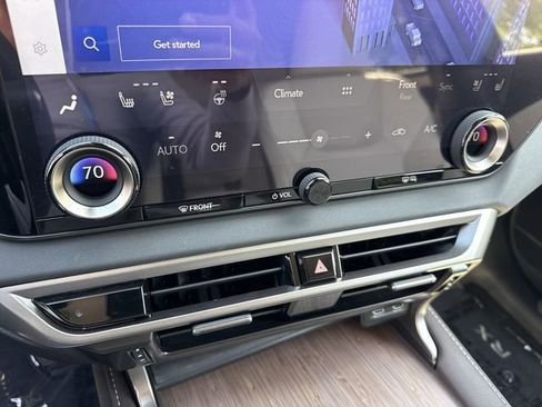 Certified 2024 Lexus RX 350h w/ Accessory Package (Z1) image 19