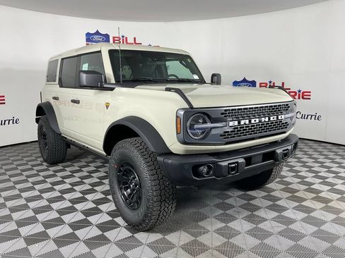 New 2026 Ford Bronco Badlands AWD/4WD image 1