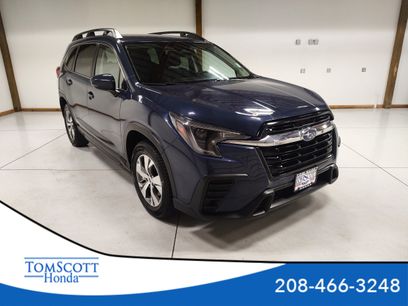 Used 2024 Subaru Ascent Premium w/ Convenience Package