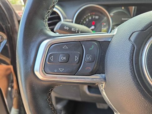 Used 2023 Jeep Wrangler Unlimited Sahara w/ Cold Weather Group AWD/4WD image 22
