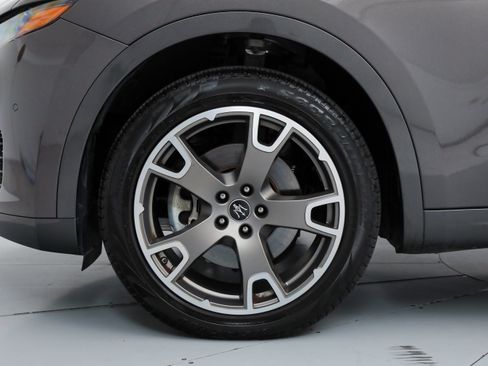 Certified 2023 Maserati Levante GT AWD/4WD image 18