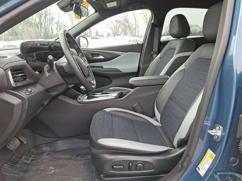 Certified 2024 Buick Envista Preferred w/ Convenience I Package image 13