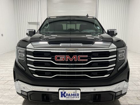 New 2026 GMC Sierra 1500 SLT image 30