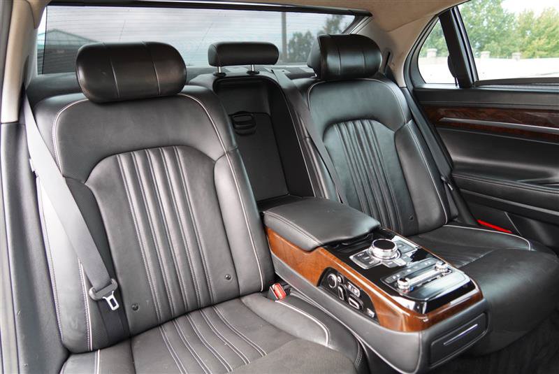 Used 2019 Genesis G90 5.0 Ultimate RWD image 99