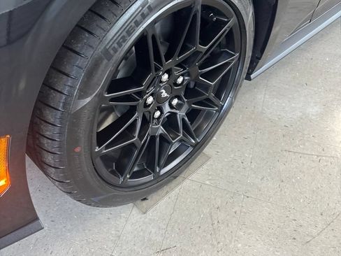 Used 2026 Ford Mustang GT Premium w/ GT Performance Package RWD image 2