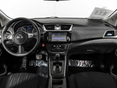 Used 2019 Nissan Sentra SV w/ Special Edition Package FWD image 16