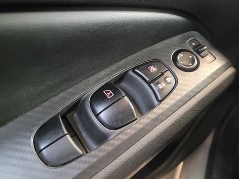 Used 2024 Nissan Altima 2.5 SV image 27