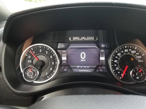 Certified 2024 RAM 2500 Big Horn w/ Night Edition AWD/4WD image 25